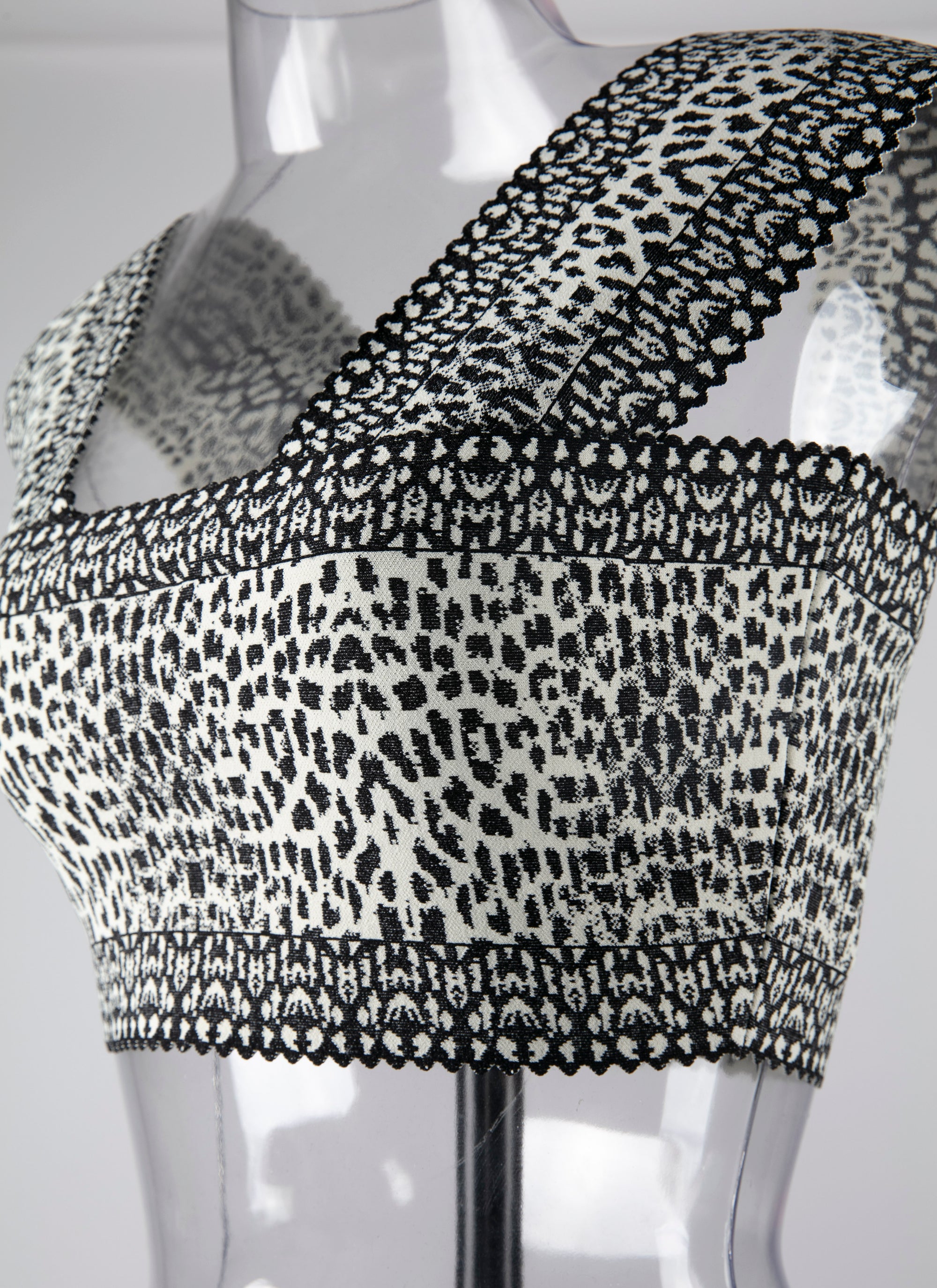 Sleeveless lynx print crop top - White & Black