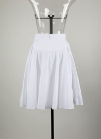 Pleated short skirt - White