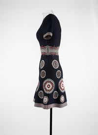 Robe évasée à motif rond en maille - Nuit & Bordeaux