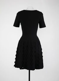 Mini robe à manches courtes en maille - Noir