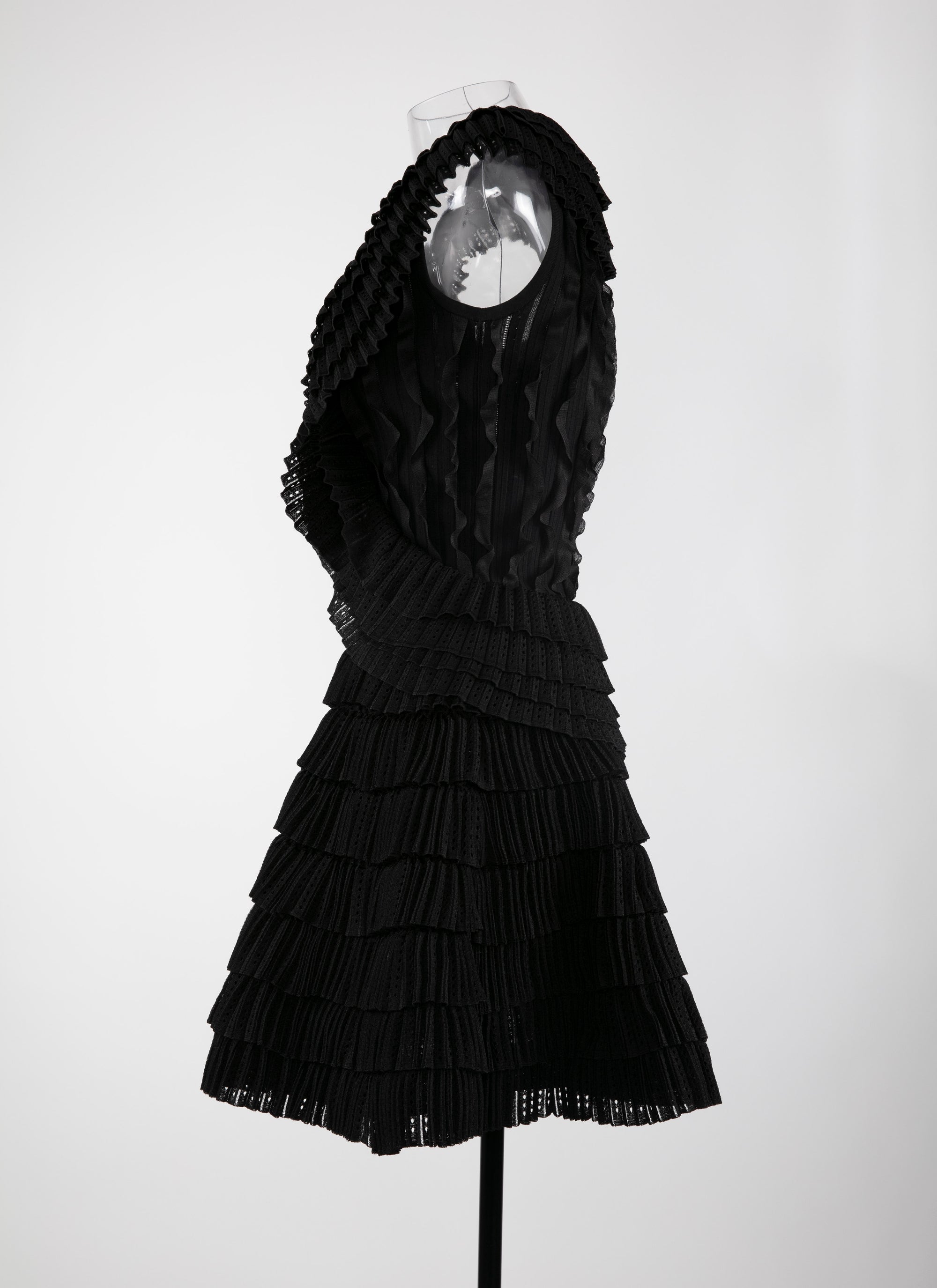 Mini robe sans manches à froufrous en soie - Noir