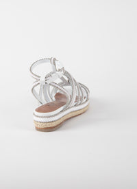 Strappy sandals with studs in leather - White