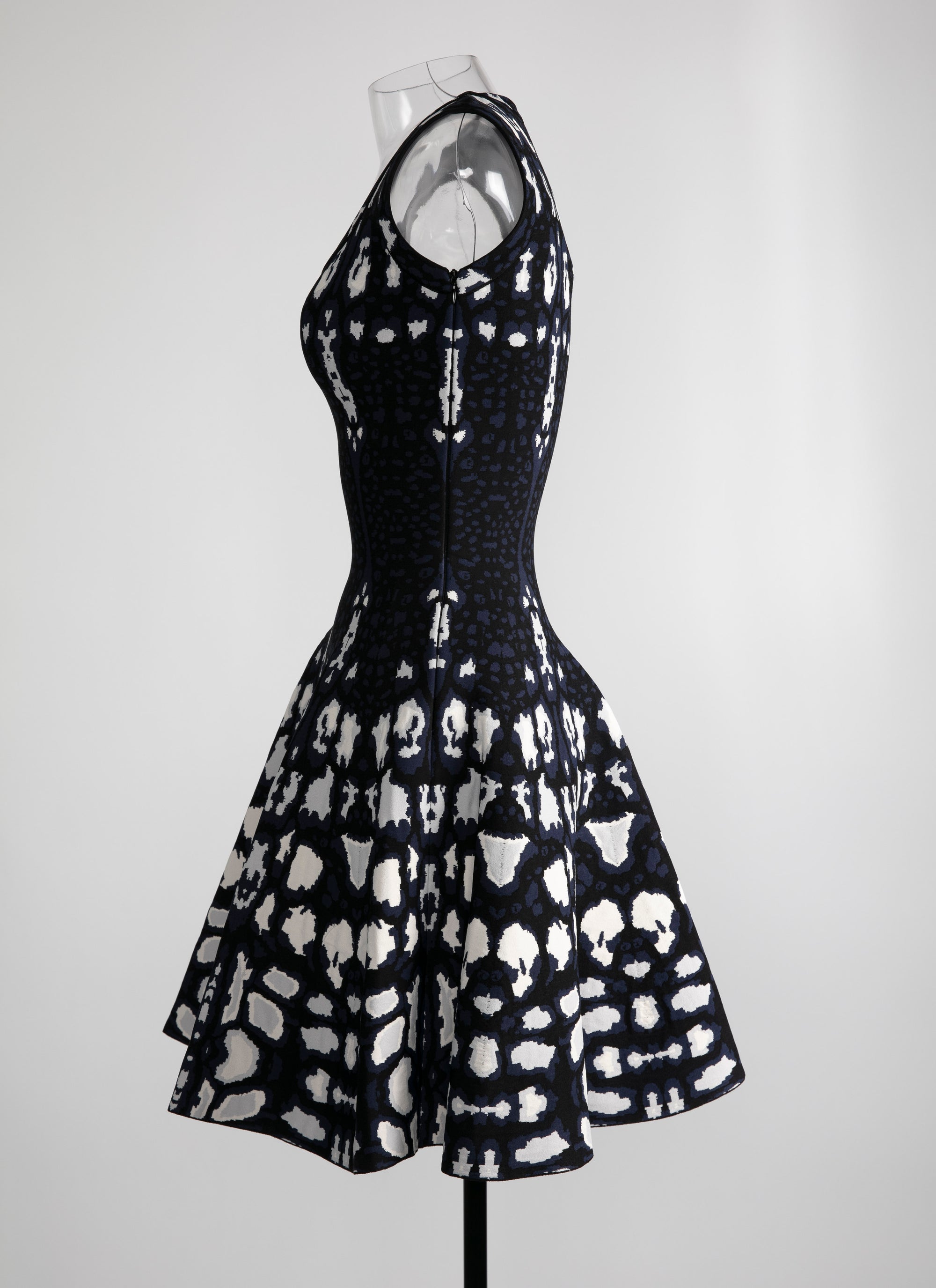 Sleeveless knitted cheetah dress - Blue