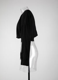 Iconic knitted bat-sleeve jumper - Black